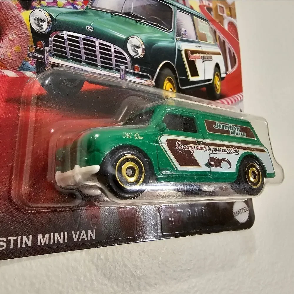 2019 Matchbox Sweet Rides Austin Mini Van - Picture 2 of 5